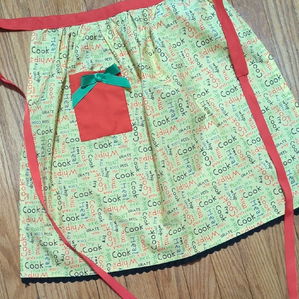 Colorful Kitchen Apron with Pocket